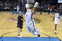 关于篮网惊艳全场，威少助攻爆棚，刷新队史纪录逆转取胜！的信息