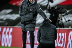 利拉德赛点兑现，北京首钢淘汰利雅得新月晋级四强，主帅激动落泪(利拉德现在哪支球队)