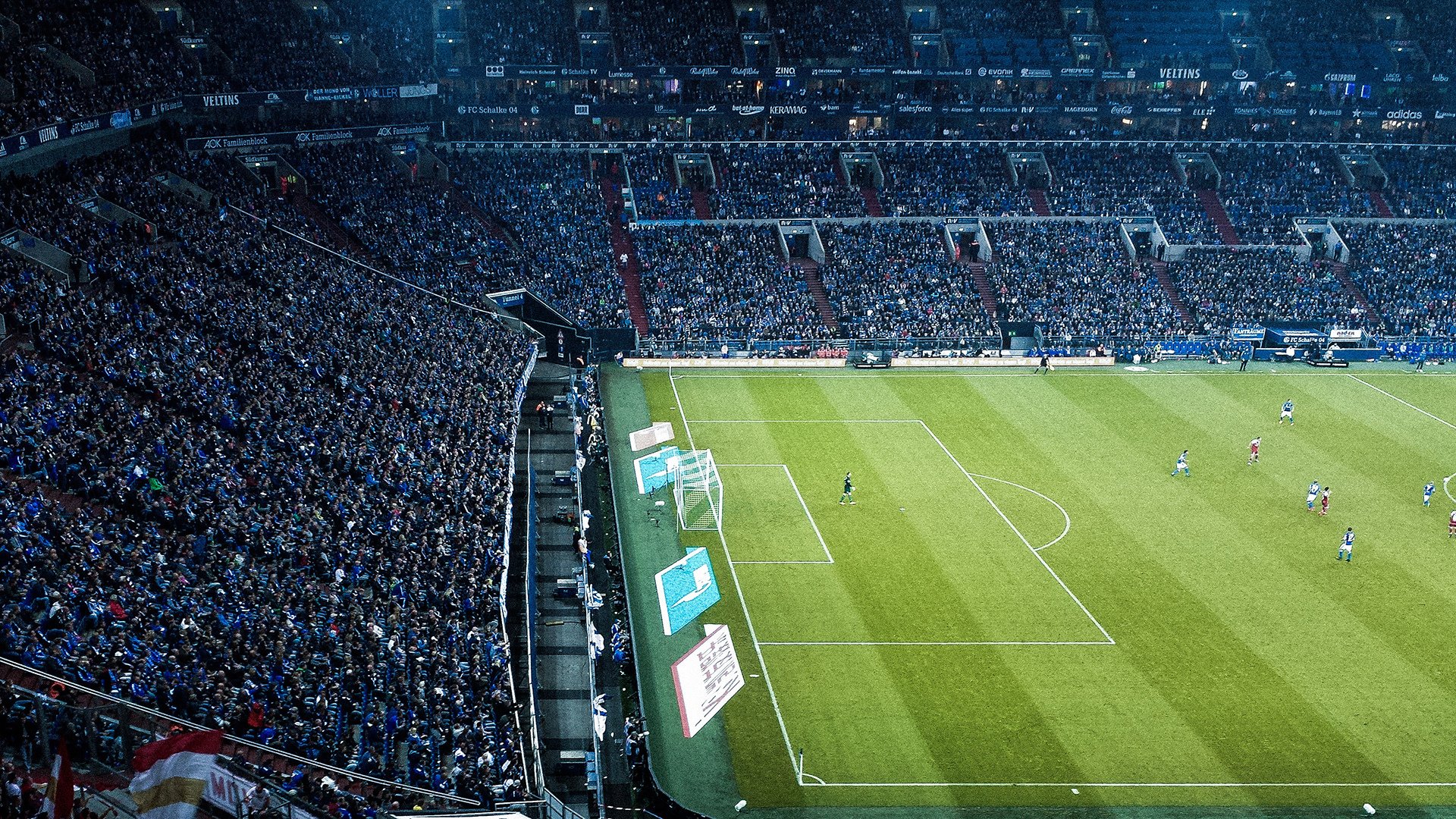 浓眉哥新星重返赛场表现突出,拜仁前途光明!全场沸腾不已